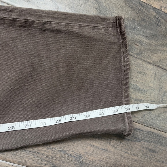 Abercrombie & Fitch the 90's Relaxed High Rise Jeans Dark Brown - Picture 11 of 11